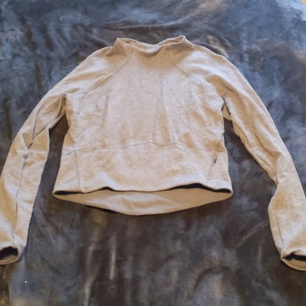 Lululemon cropped sweatshirt
